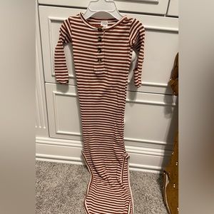 Boston ribbed knotted gown (lou lou & company)